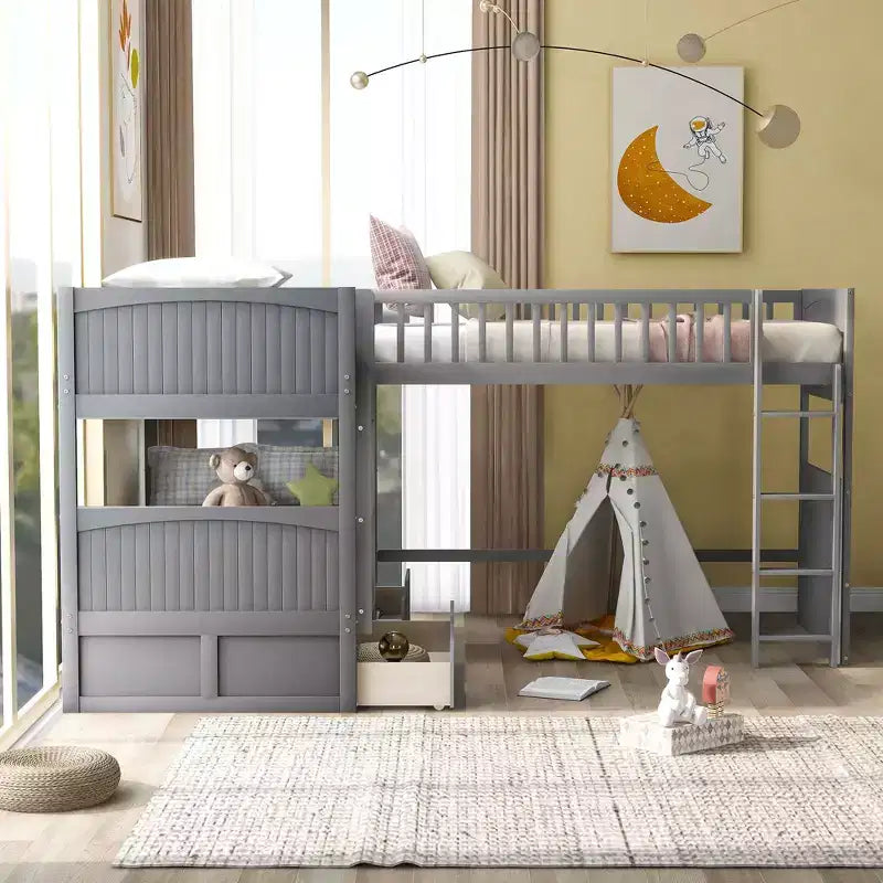 Lit mezzanine triple Okak avec rangement, lits superposés peu encombrants avec 2 tiroirs et aire de jeux en dessous, lits mezzanine hauts pour enfants et adolescents
